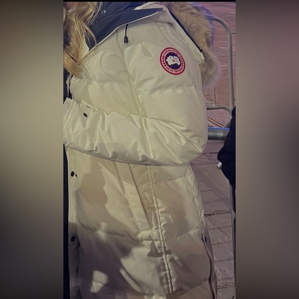 Stylish White Puffer Jacket